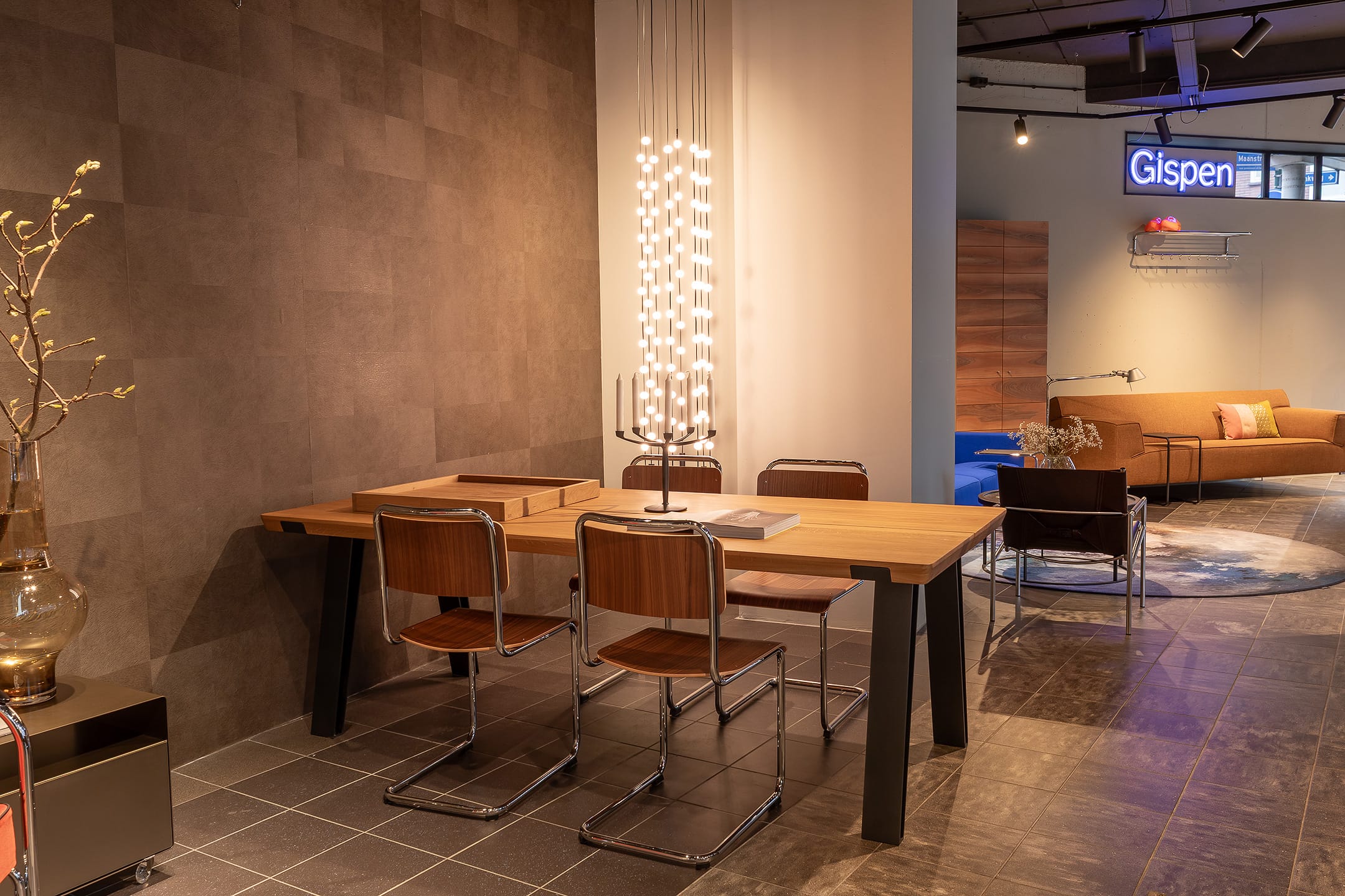 QLIV Side-to-Side Soft Edge tafel