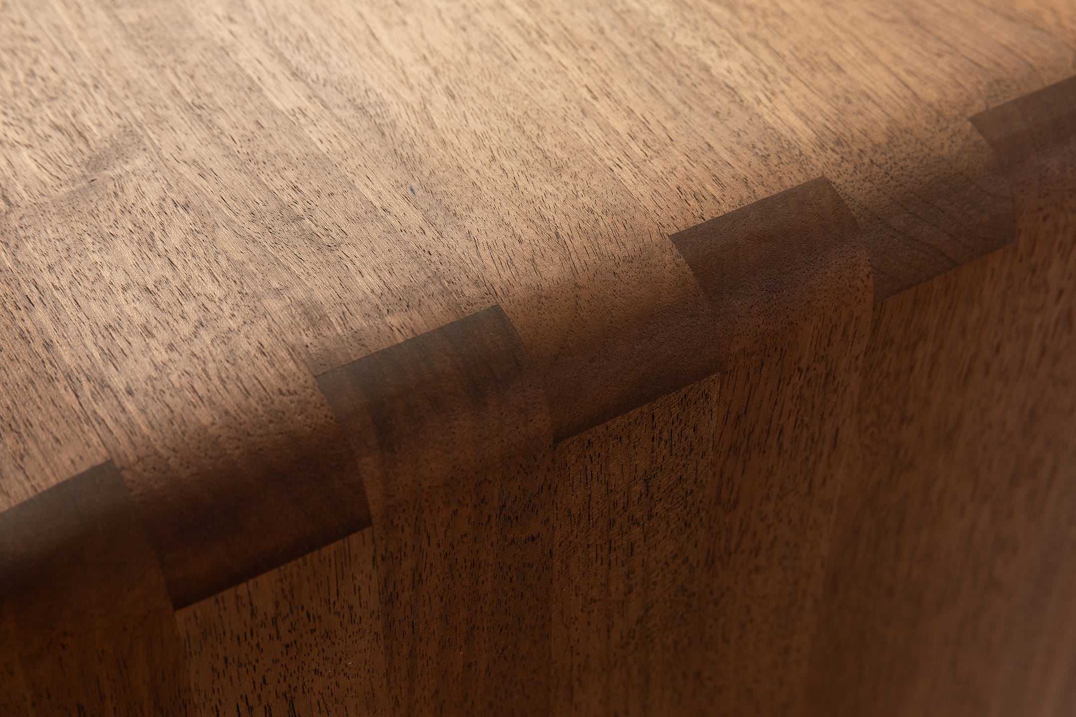 Artisan Invito Coffee Table Massief Europees Walnoot - Afbeelding 4